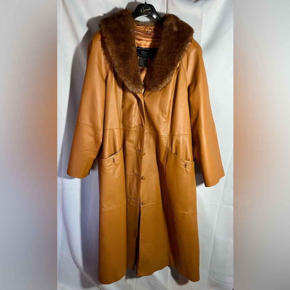 Vintage Jerry Lewis Classic Luxuries leather coat with fur collar - 1X